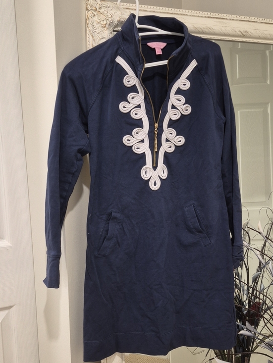 Lilly Pulitzer Dresses & Skirts - Lilly Pulitzer Navy Knit Dress with White Trim